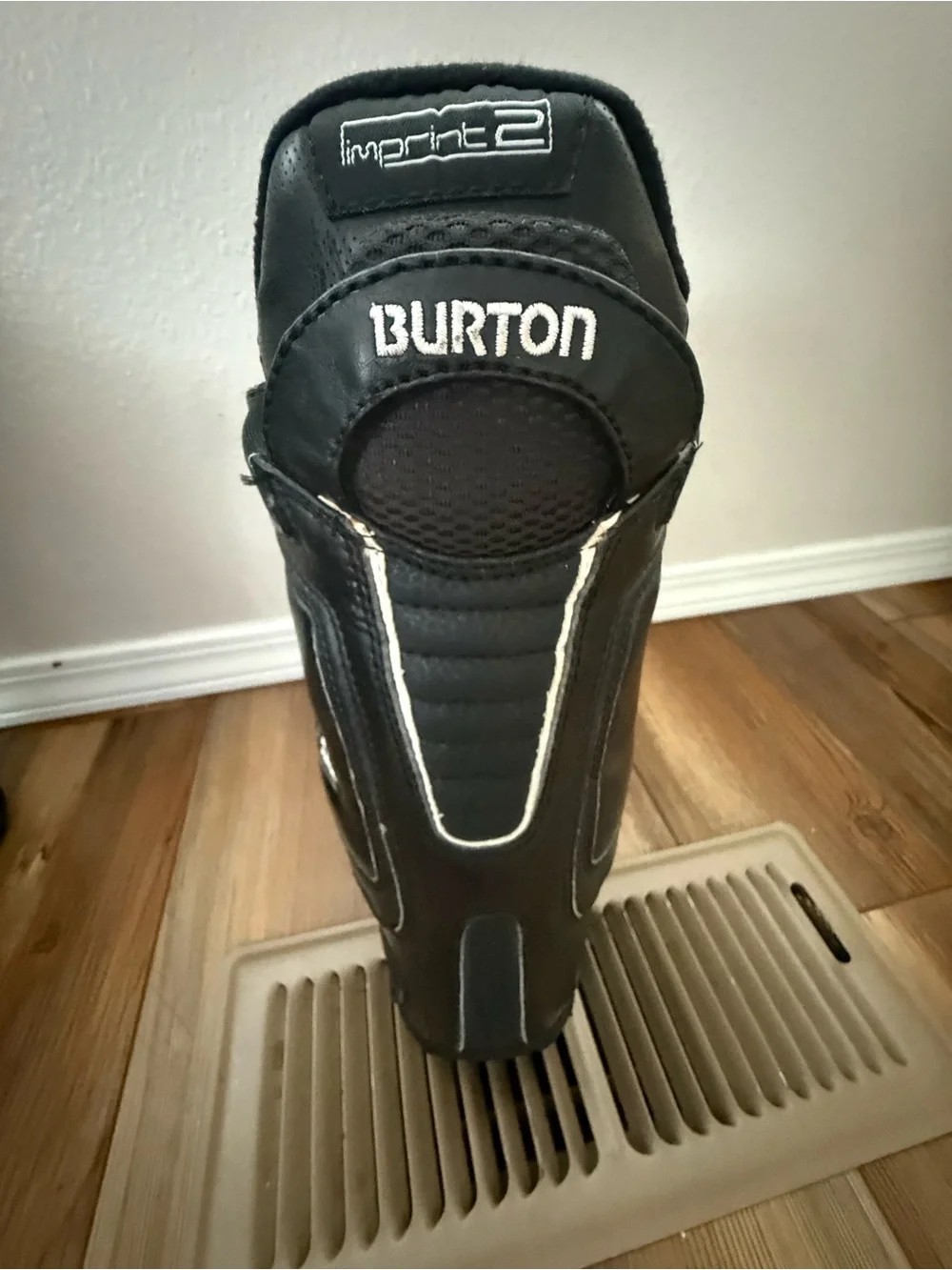 Burton Freestyle Snowboard Boots - Men’s Size 7